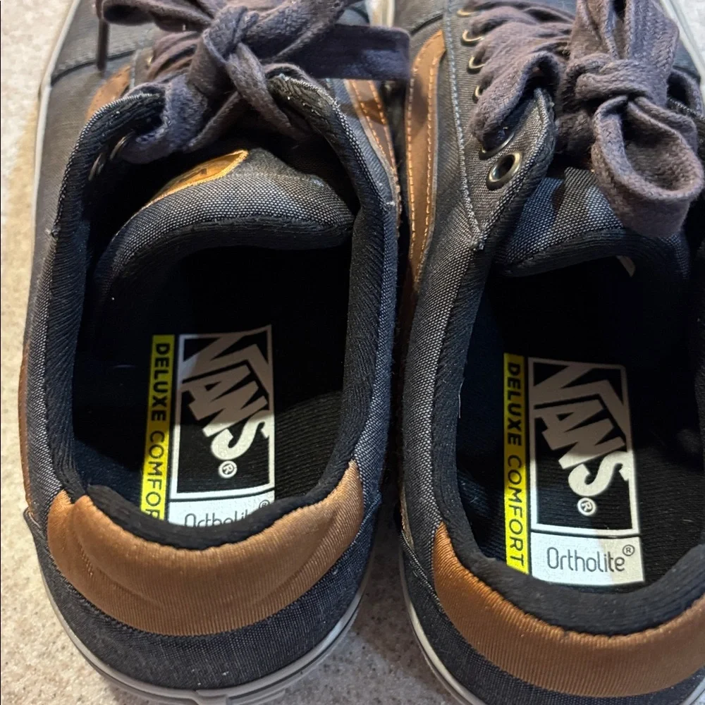 Vans Ward Deluxe Skate Sneakers Gray Brown Ortholite Comfort Men's 8.5